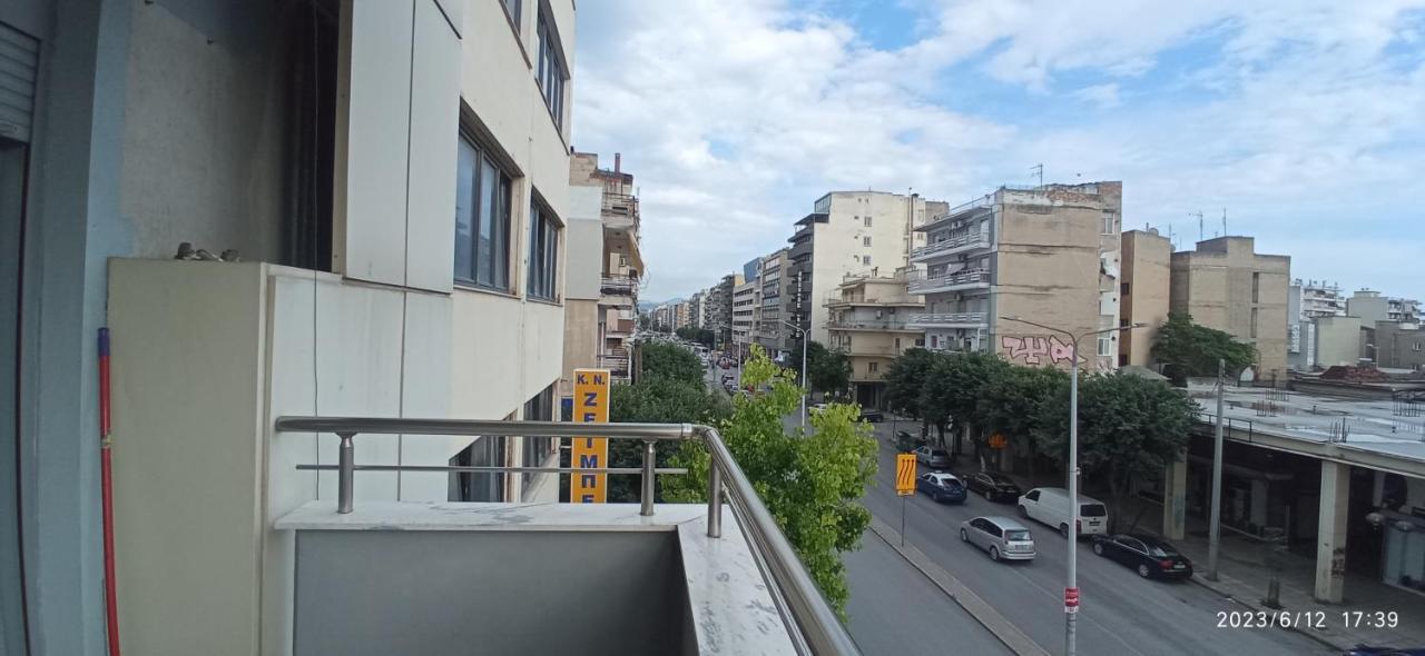 Sunny Street Studio Thessaloniki Buitenkant foto